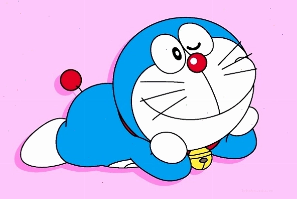 Doraemon bên cạnh người bạn thân thiết Nobita Nobi
