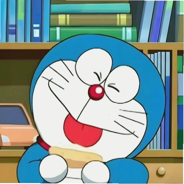 Doraemon cười tươi rói