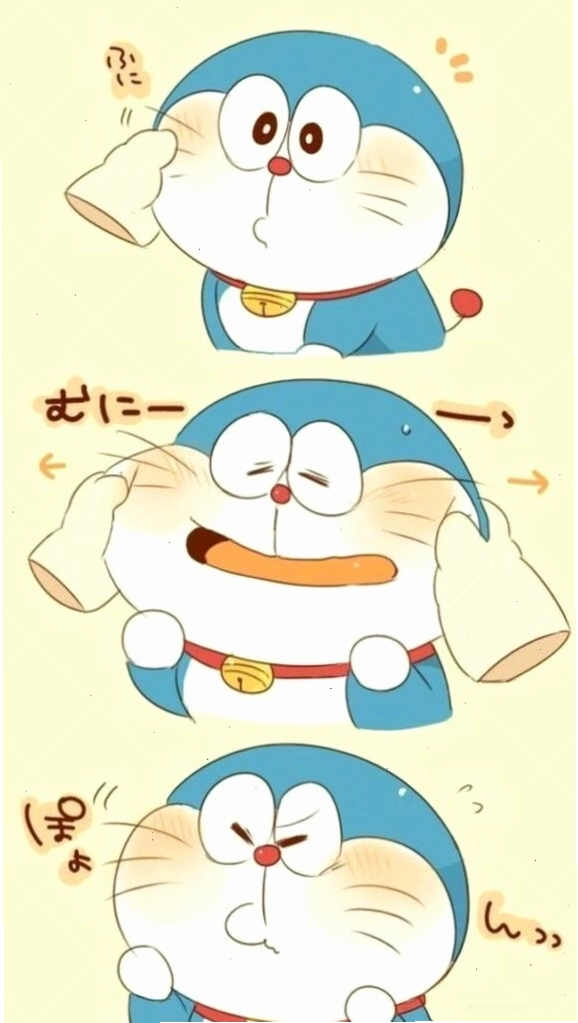 Doraemon với đôi má phúng phính