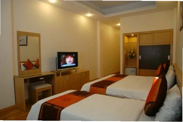 Phòng Suite sang trọng với khu vực tiếp khách riêng biệt