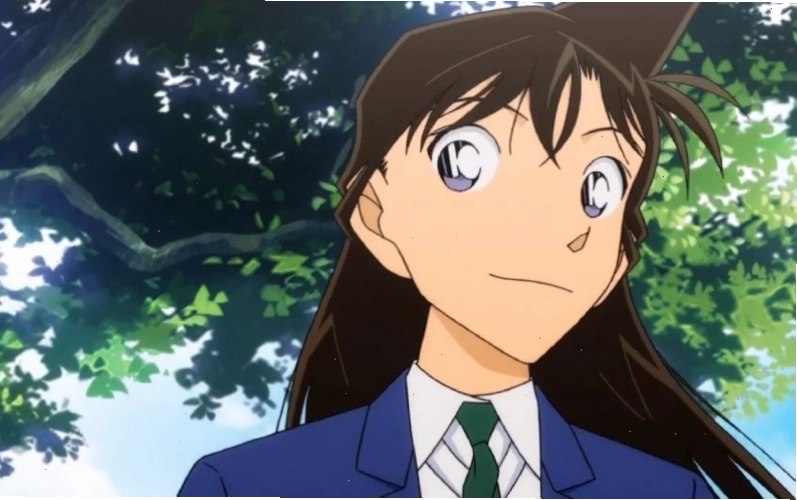 Ran Mouri chờ đợi Shinichi