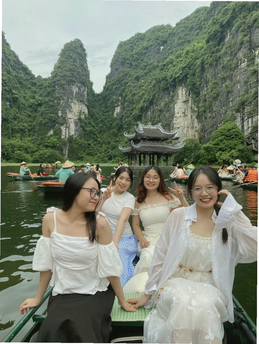 Thời tiết Ninh Bình quanh năm thuận lợi cho du lịch